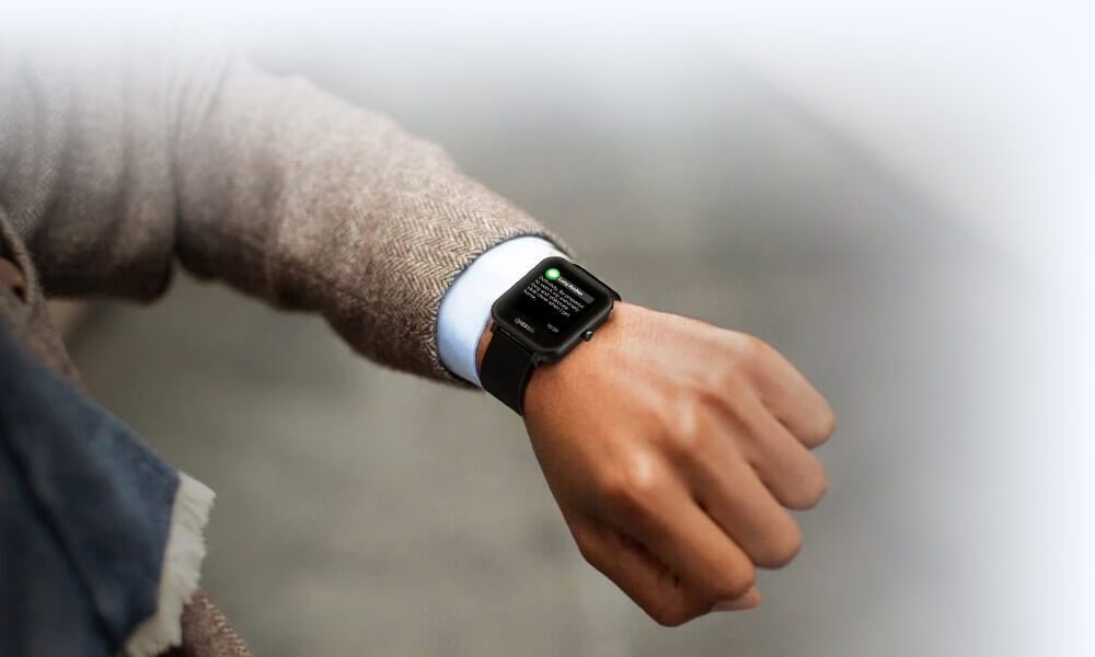 Zeblaze GTS Smartwatch on mens hand