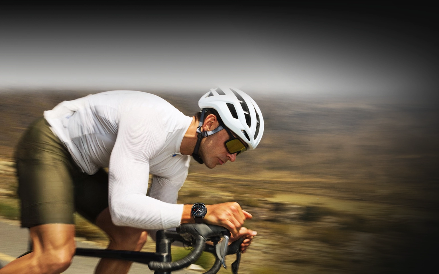 Cyclist wearing the Zeblaze Stratos 4 Pro